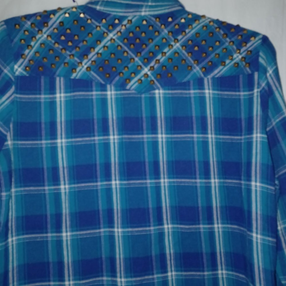 GUESS BUTTON DOWN DRESS SHIRT - Picture 4 of 10
